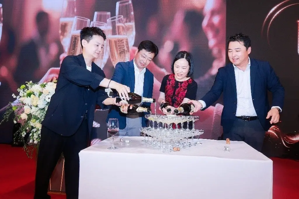 トランスコスモス合肥センター開設10周年記念式典を開催