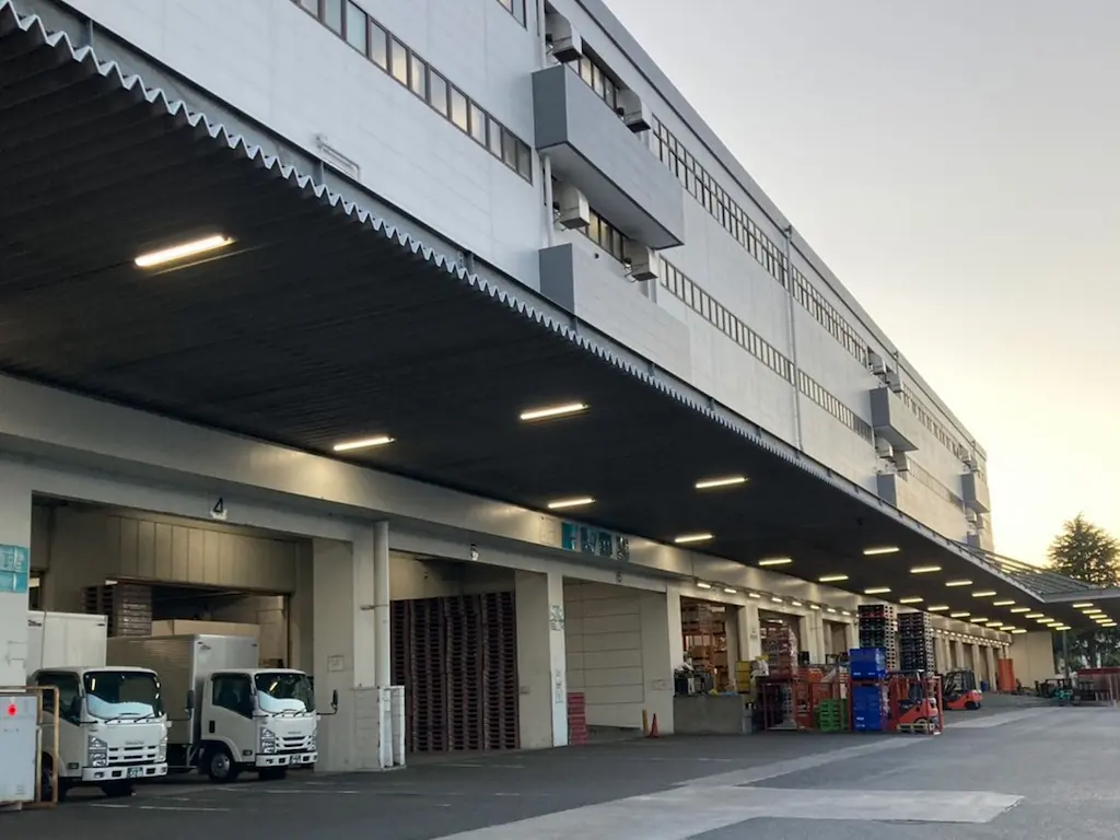 東京発健康家具ブランドエムールが物流拠点を開設