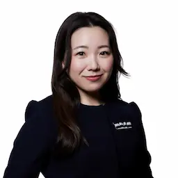 女性登壇者のポートレート