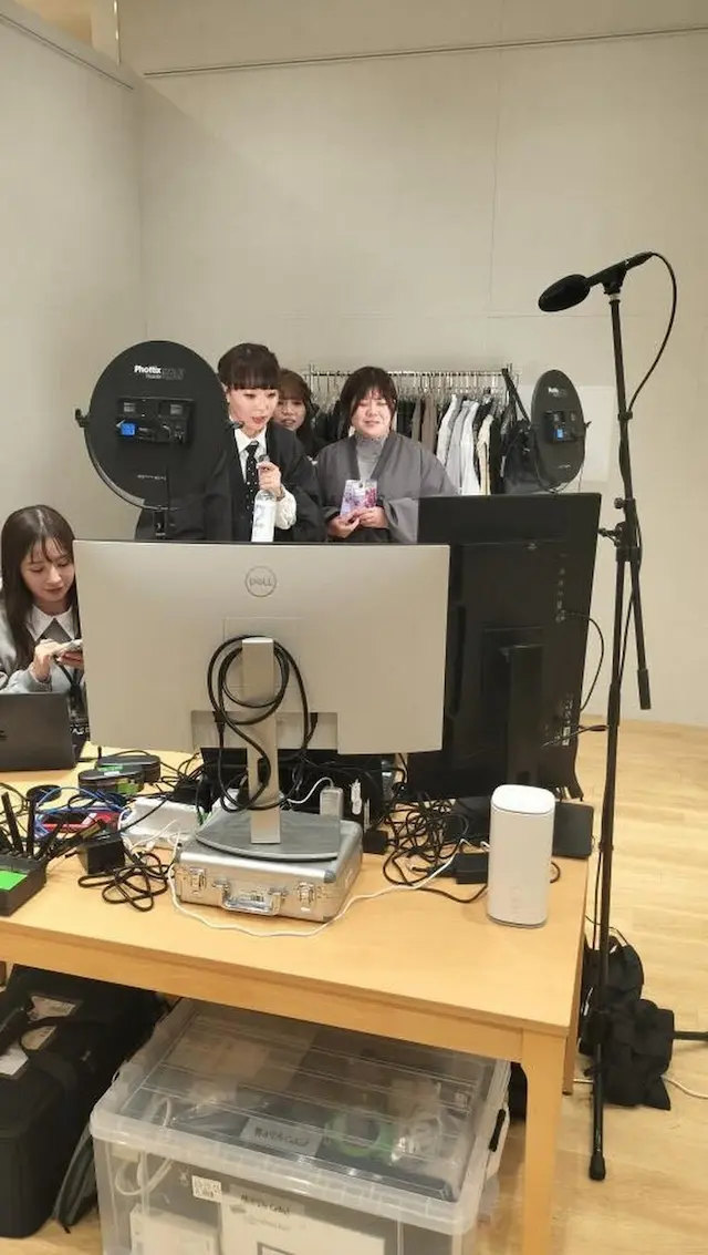 ライブ配信準備中