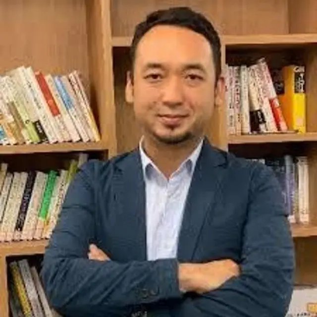 登壇者遠藤哲平
