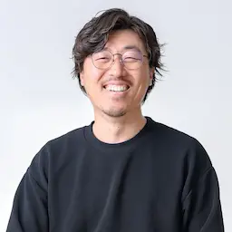 男性の笑顔のポートレート